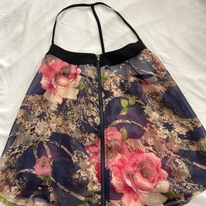 Chiffon flowy floral blouse with zipper detail